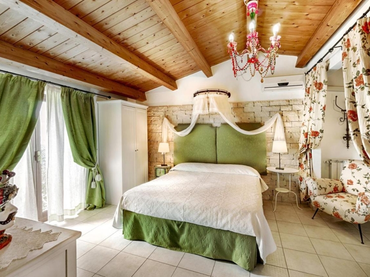 B&B Villa U Marchisi bestes hotel inSicily Cava D'Aliga Italy Beach budget