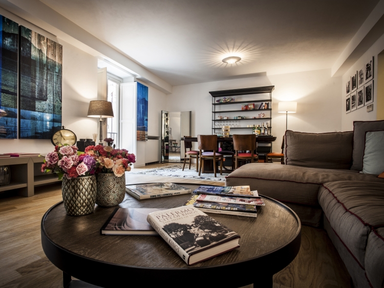 Living room - communal area