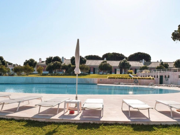 Vila Bicuda Resort in Cascais in Strandnähe mit Schwimmbad