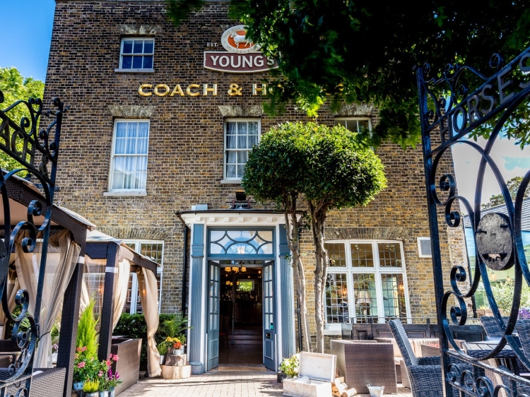London best Hotel pub b&b