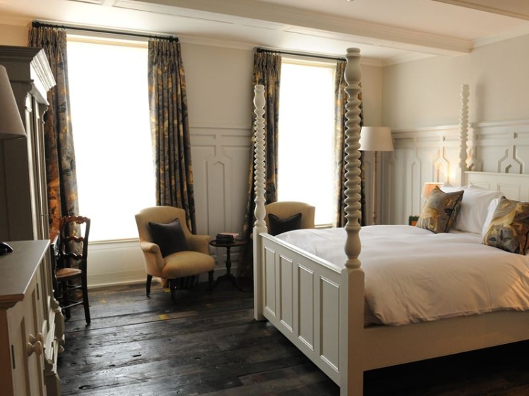 The Pig in the Wall hotel southampton 