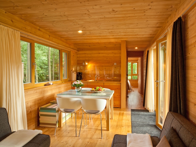 tree resort baumgefluester