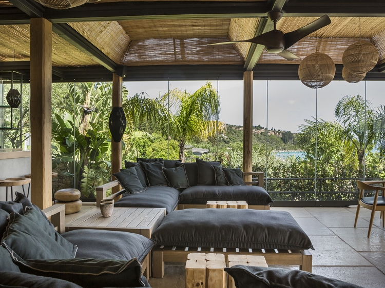 F Zeen Boutique bestes Hotel Boutique Luxus in Kefalonia, Livathos