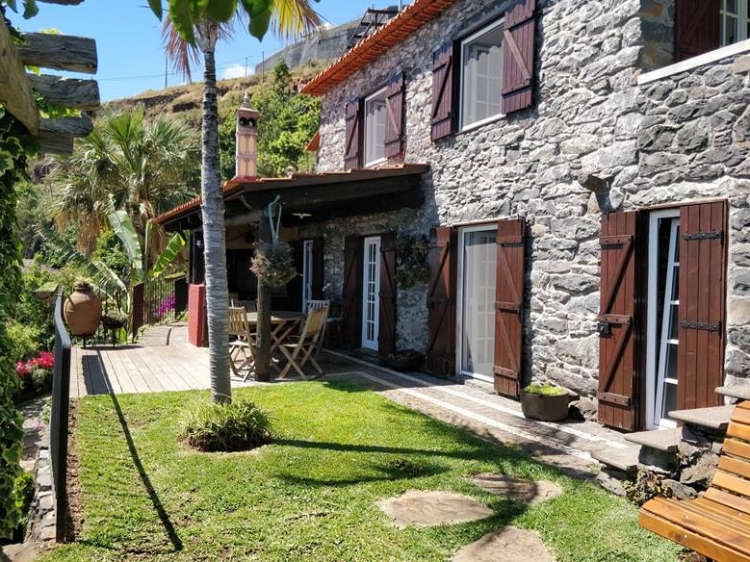 Wohnen im  Calhau Grande Arco da Calheta Madeira privatsphäre wassersport klettern garten 