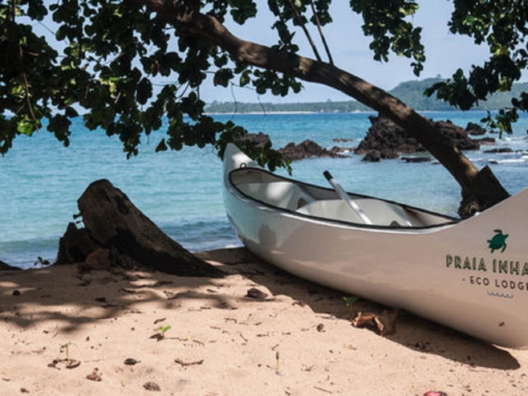 Praia Inhame Eco Resort Ferienbungalows Sao Tome & Principe am Strand