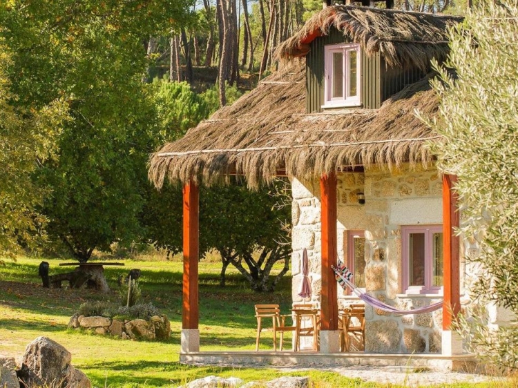Chão do Rio Ferienhaus Ferienunterkunft Portugal auf dem Land Oeko Tourismus 