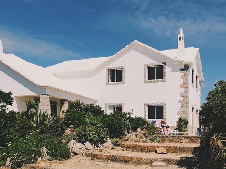 OUTPOST Casa das Arribas Ferienwohnungen in Portugal am Meer Azenhas do Mar