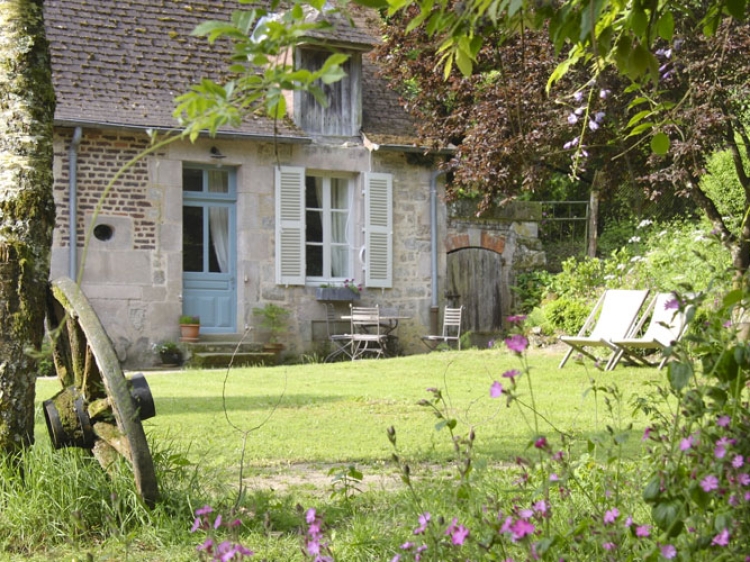 Chateau de Villette Burgundy hotel b&b boutique