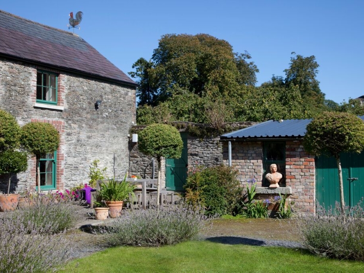 Das Georgian Stable Yard House Altes Ferienhaus in Irland