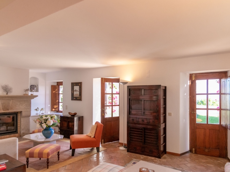 Wohnen im / Verweilen im Ferienhaus Quinta do Guine Algarve Portugal boutique hotel  besonders luxuriös aussergewöhnlich trendig schick cool klein