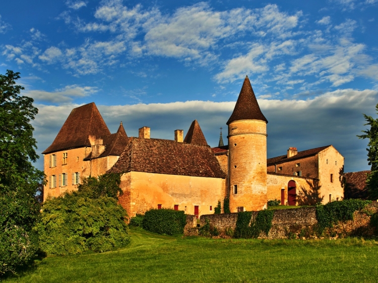 Schloss Chateau La Bourlie Urval Dordogne Frankreich kleine Boutique Hotels 