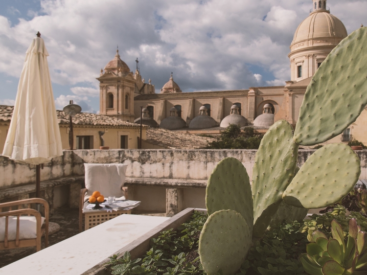 Charmantes Palace Hotel Sizilien Noto b&b schon kleines luxus Palazzo Trigona suite