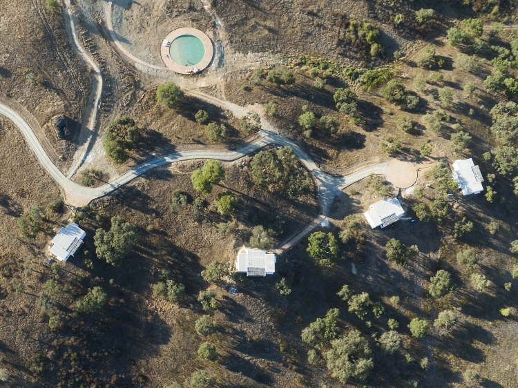 Luftaufnahme Ferienhäuser in grandola comporta