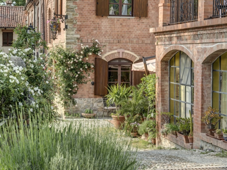 Villa Favorita alba Hotel boutique romantik