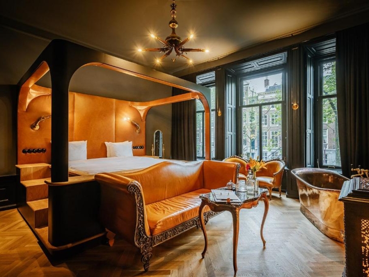 Boutique Hotel The Noblemen Amsterdam Deluxe Zimmer