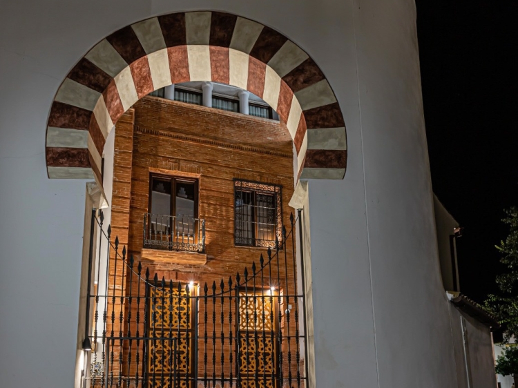 SEITENFASSADE