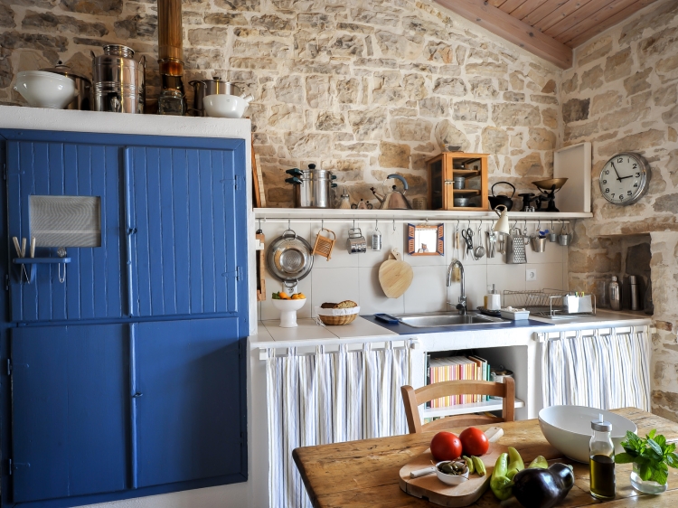 Küche Zoe Paxos Holiday Home: Ferienhäuser, charmante und luxuriöse Villen und Boutique-Unterkünfte mit Schwimmbad auf den Ionischen Inseln.