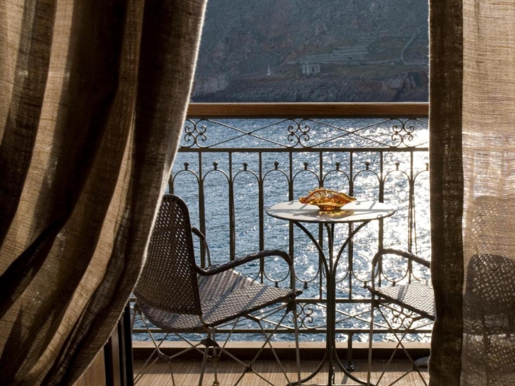 Kyrimai Hotel bestes romantisches Luxushotel am Meer in der Mani