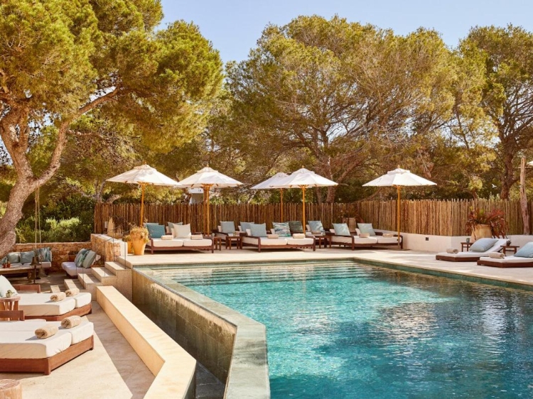 Teranka best cool and hip beach hotel Formentera 