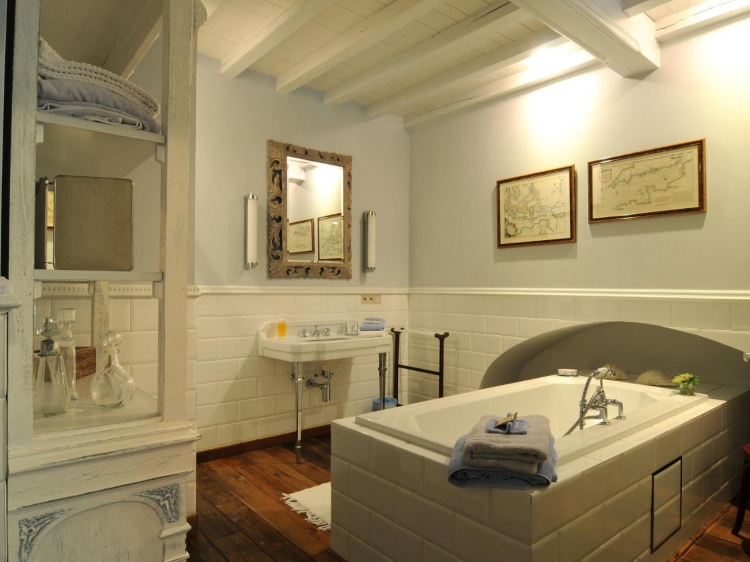 Badezimmer im Number 11 Exclusive Guesthouse Brügge Romantisch