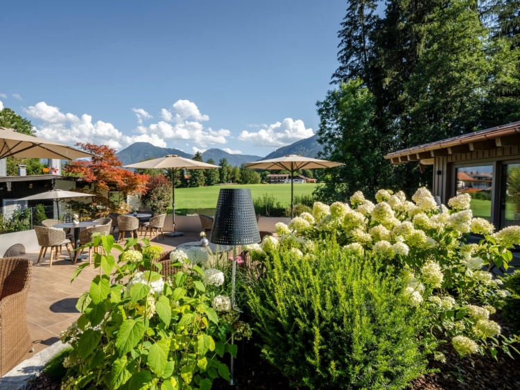 boutique hotel relais chalet wilhelmy lake tegersee secretplaces landhaus design