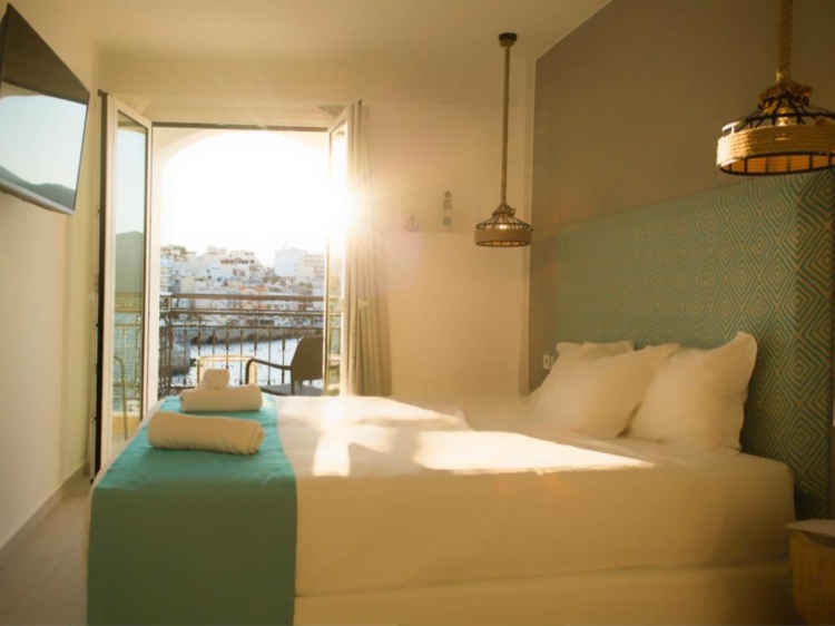 Hotel Port 7 Boutique hotel by the sea en Agios Nikolaos