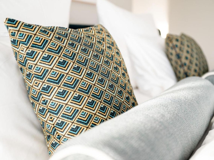 CLOUNYS | Restaurant & Boutique Hotel hamburg