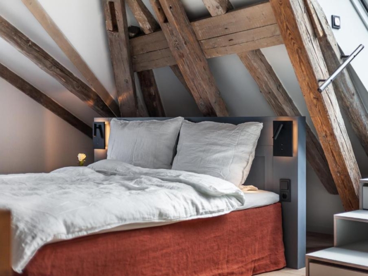 Exklusives Boutiquehotel. Hotel Die Reederin GmbH & Co.KG in Lübeck, Deutschland. Urlaub in der Stadt. Moderne Luxus-Suiten. 