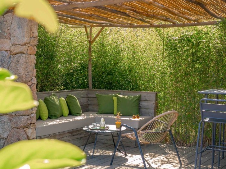 Hotel Les Chambres de Mila. Boutique-Hotel auf der Insel Bonifacio, Korsika, Frankreich. Charmantes Hotel mit Schwimmbad. Familienurlaub. 