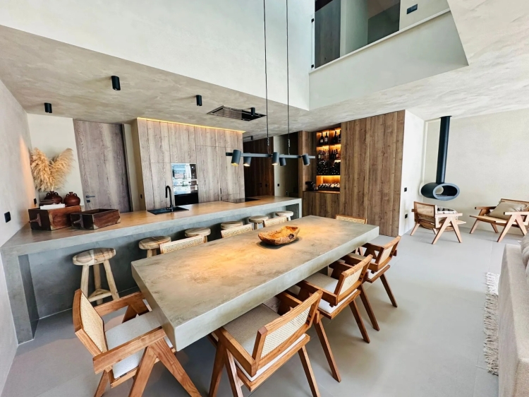 Porto Covo Beach House: Ein stilvolles Ferienhaus am Meer in Porto Covo
