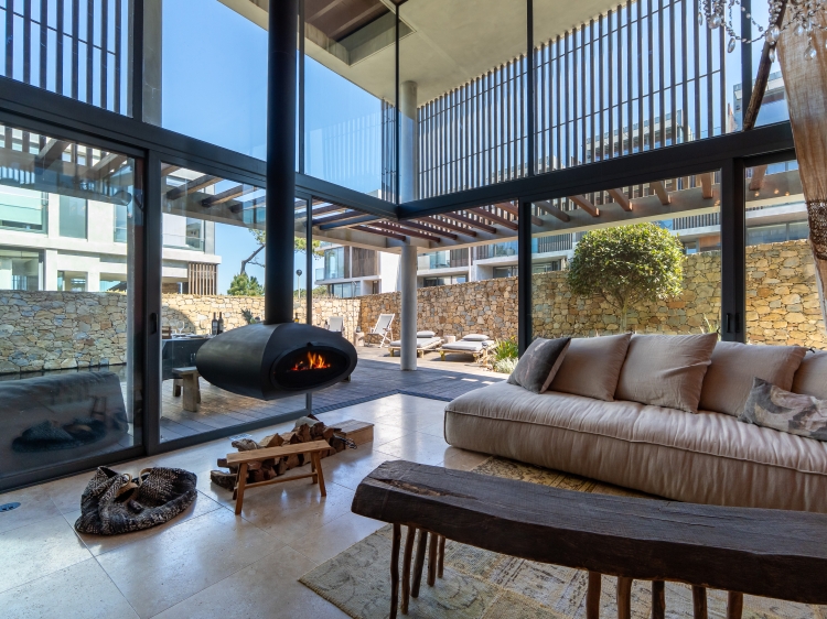 Charmantes Pink House Santa Cruz Secretplaces in Portugal 