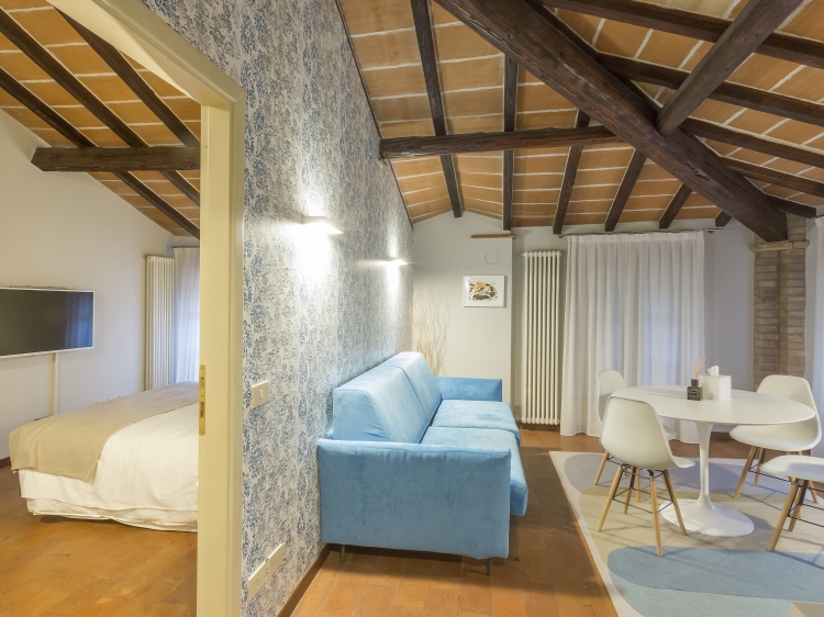 Living room Deluxe suite