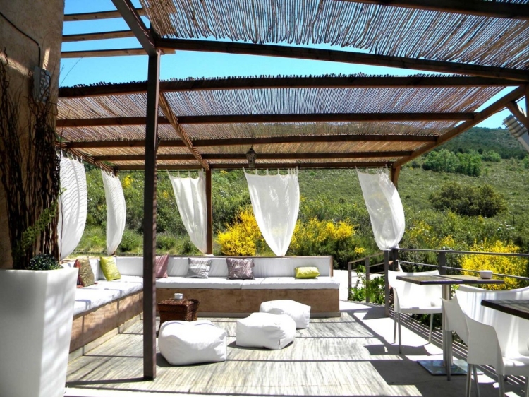 El Refugio de Cristal Hotel romantisch, ruhig günstig Design traumhafte Landschaft bezaubernde Aussicht
