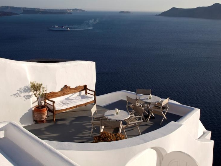 IKIES Traditional Houses santorini hotel boutique romantik