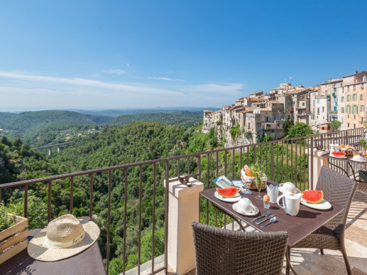 Histoires de Bastide Tourrettes sur Loup hotel b&b beste