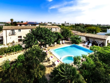B&B Villa U Marchisi - B&B in Cava D'Aliga - Scicli, Sizilien