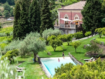 Monaci delle Terre Nere - Hotel & Selbstverpflegung in Zafferana Etnea, Sizilien