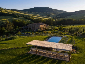 Follonico - Landhotel in Torrita di Siena, Toskana