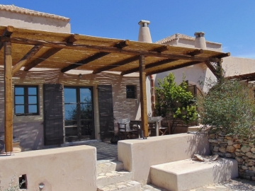 Traditional guesthouse Xenonas Fos ke Choros - Boutique Hotel in Pitsinades, Ionische Inseln