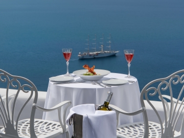 Athina Luxury Suites - Boutique Hotel in Fira, Kykladen