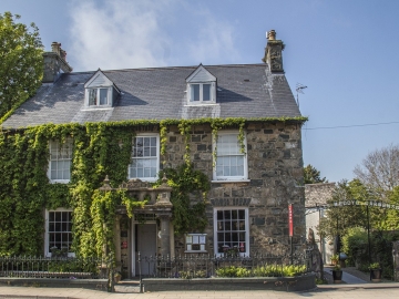 Llys Meddyg Hotel - Landhotel in Newport (Trefdraeth), Wales