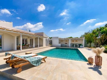 Tranquila House - Ferienhaus oder Villa in Santa Barbara de Neixe, Algarve