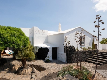 Villa Las Pergolas - Ferienwohnungen in Tías, Kanarische Inseln