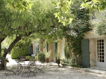 Baumanière Les-Baux-Provence - Boutique Hotel in Les Baux de Provence, Côte d'Azur & Provence