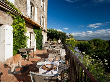 Cuq En Terrasses - Hotel & Selbstverpflegung in Cuq-Toulza, Midi-Pyrénées