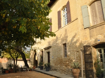 Demeure Monte-Arena - B&B in Uzès, Languedoc-Roussillon