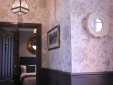 The One Tun Pub & Rooms London bar pub hotel 