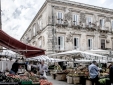 the historic Ortigia market close by