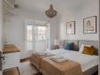 Wohnen im Master Deco Apartment Graca Lissabon Portugal Bett komfortabel 