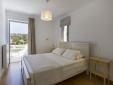 Wohnen im / Verweilen in der Villa Elena Loutraki Griechenland boutique hotel  besonders luxuriös aussergewöhnlich trendig schick cool klein